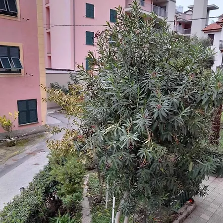 Cavi Borgo 3 Locali Con Parcheggio E Wifi, A Pochi Passi Dal Mare E Vicino A Sestri Levante Apartment Lavagna